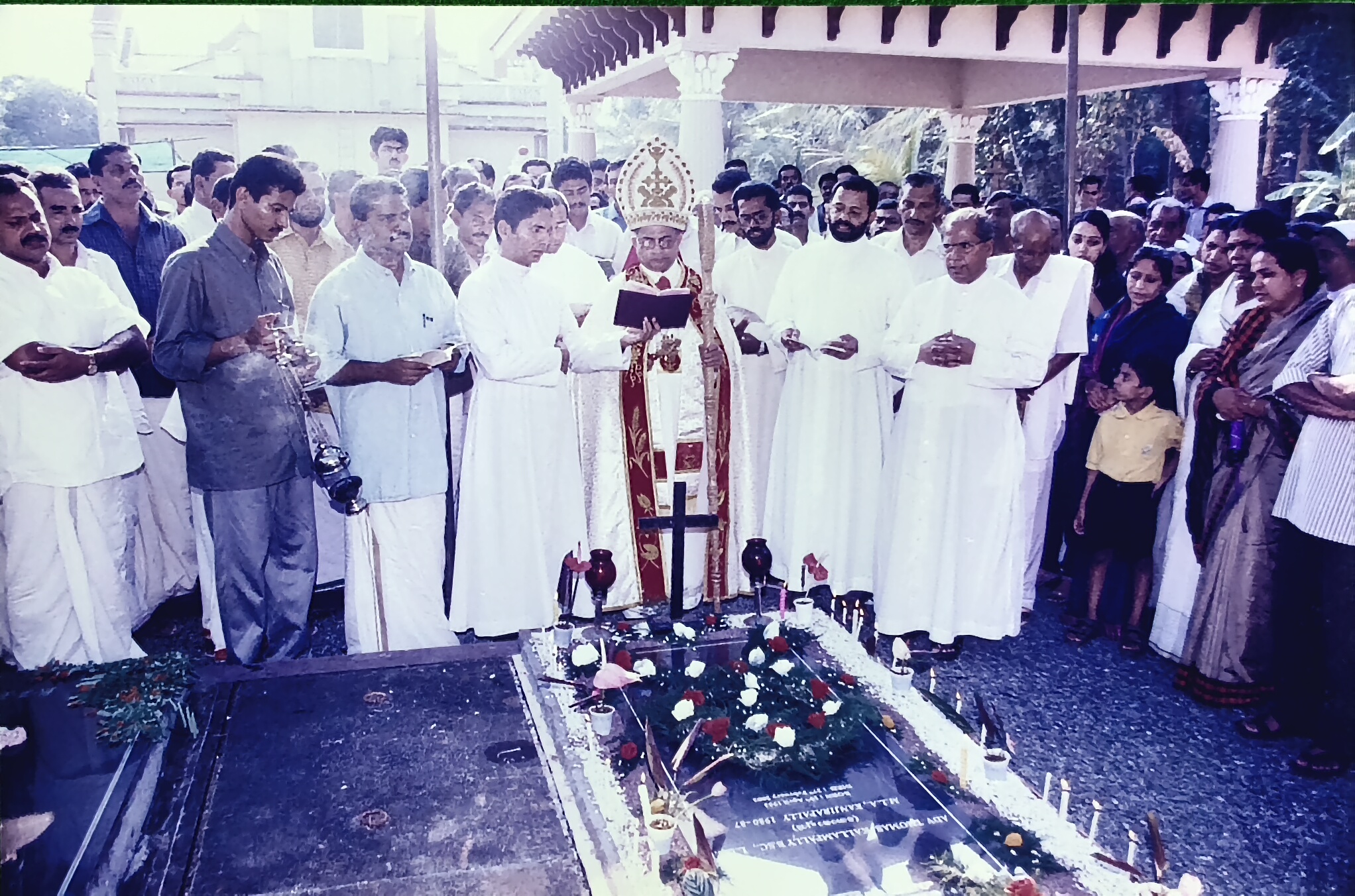 filter: null; fileterIntensity: null; filterMask: null; captureOrientation: 0;
runfunc: 0; algolist: 0;
multi-frame: 1;
brp_mask:0;
brp_del_th:0.0000,0.0000;
brp_del_sen:0.0000,0.0000;
motionR: null;
delta:1;
bokeh:1;
module: document;hw-remosaic: false;touch: (-1.0, -1.0);sceneMode: 8;cct_value: 0;AI_Scene: (-1, -1);aec_lux: 317.0;aec_lux_index: 0;albedo:  ;confidence:  ;motionLevel: 0;weatherinfo: null;temperature: 36;